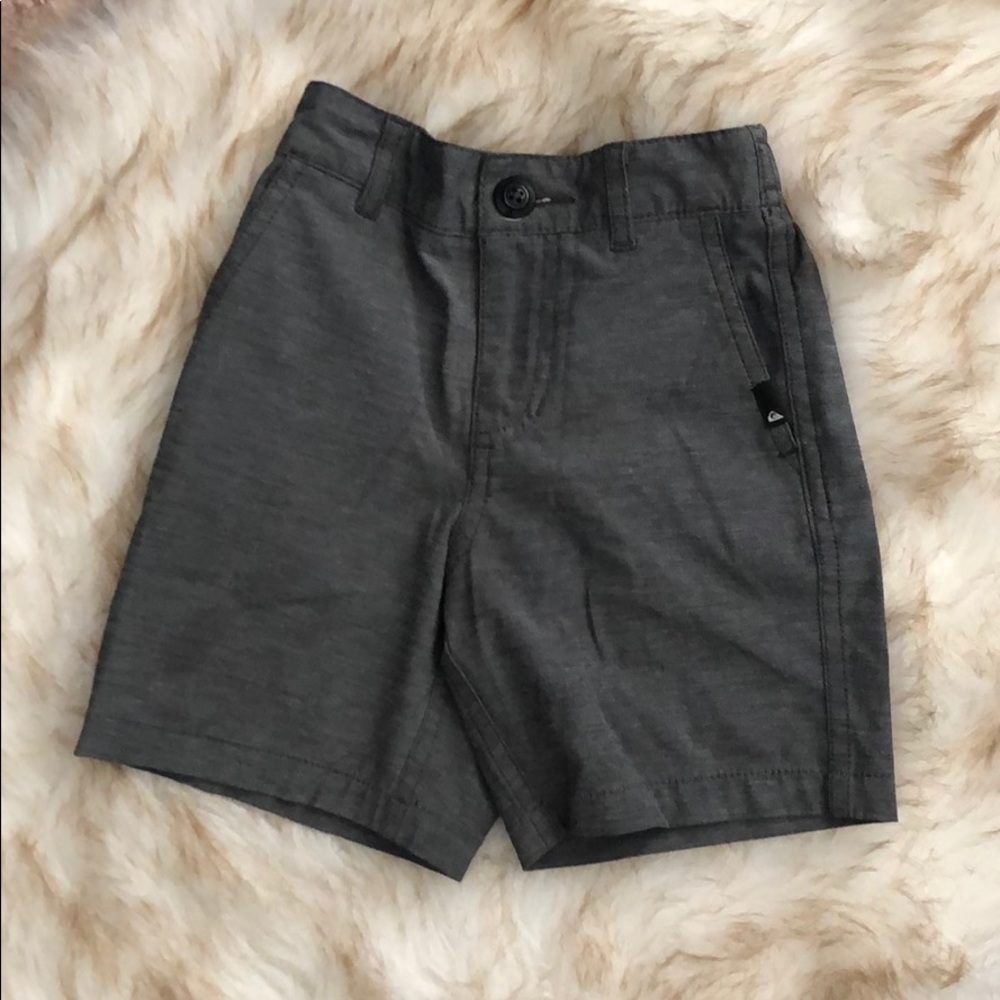Boys size 3 shorts